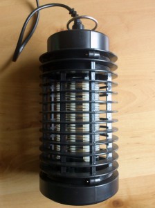 Die UV-Lampe als Insektenschutzmittel ist nur bedingt empfehlenswert. UV-Lampe